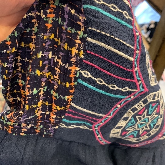 Flying Tomato blue embroidered spaghetti strap sundress Rayon/Poly blend. Size M - Picture 9 of 9